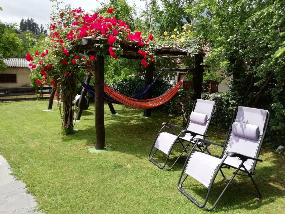 Apartamentos Samelar Camaleño Exteriör bild